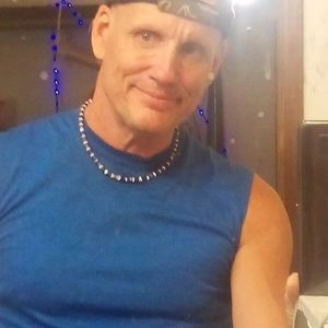 Meet your Posher, Carl